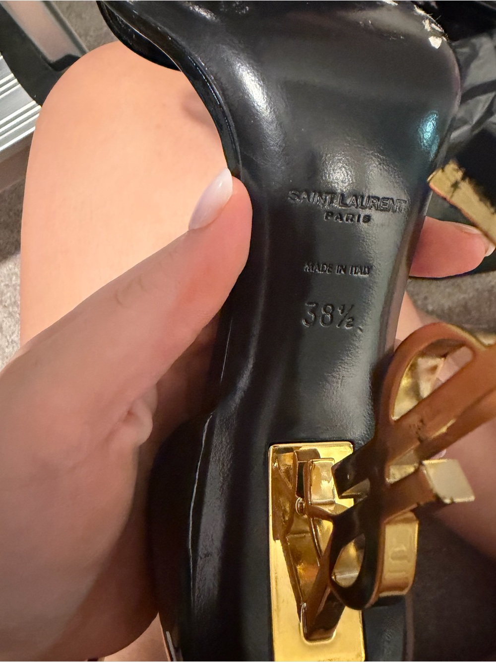 Authentic Saint Laurent OPYUM SANDALS IN PATENT LEATHER BLACK - Picture 6 of 8